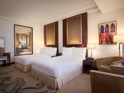 8bda6bad71454e73b1517d2774cc2484